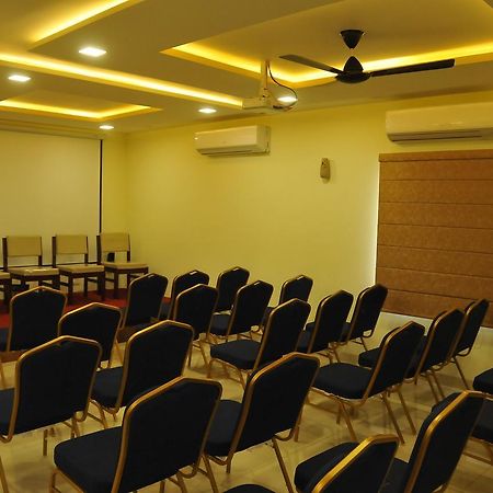 אננטפור Hotel Pasupala Grand מראה חיצוני תמונה
